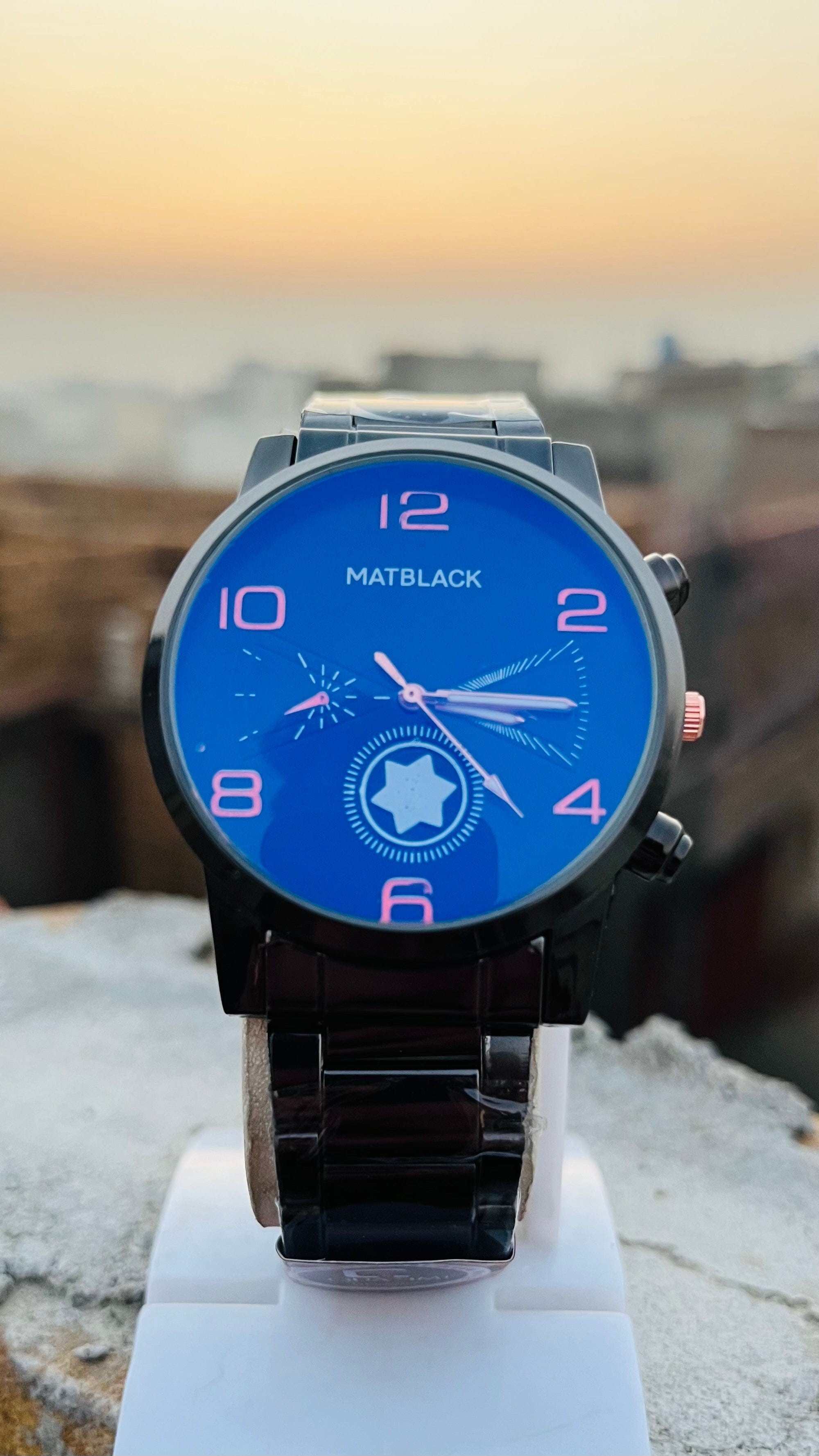 MATBLACK — bold, modern, and effortlessly premium.